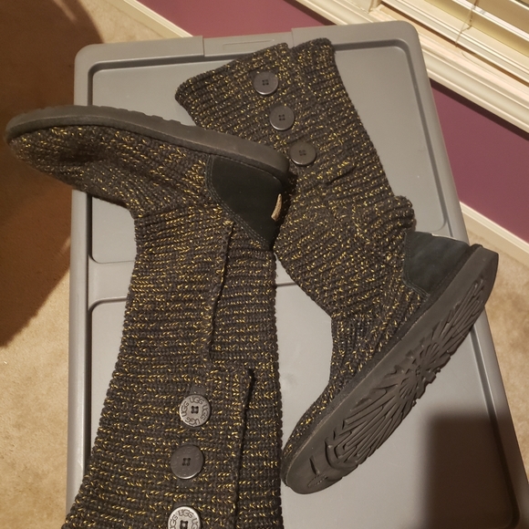 Ugg Boots size 9 black - Picture 4 of 5